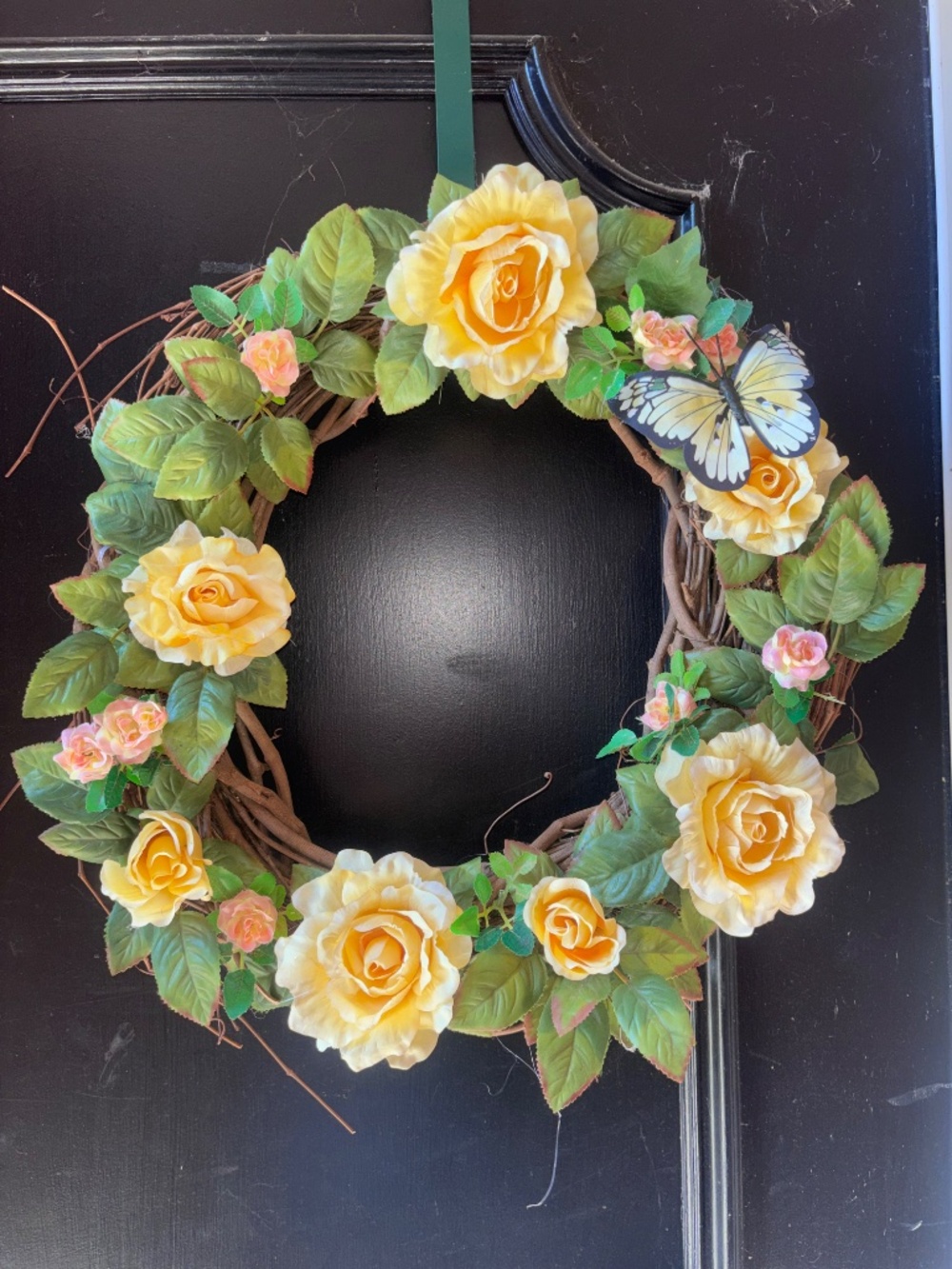 Spring wreath - Picture 3 of 3